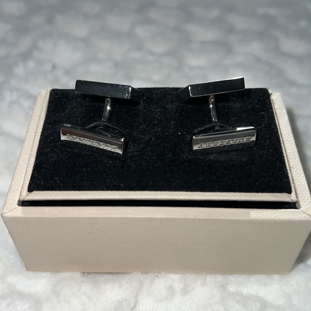 Burberry Check Cuff Links-Authentic-NIB - Picture 3 of 9